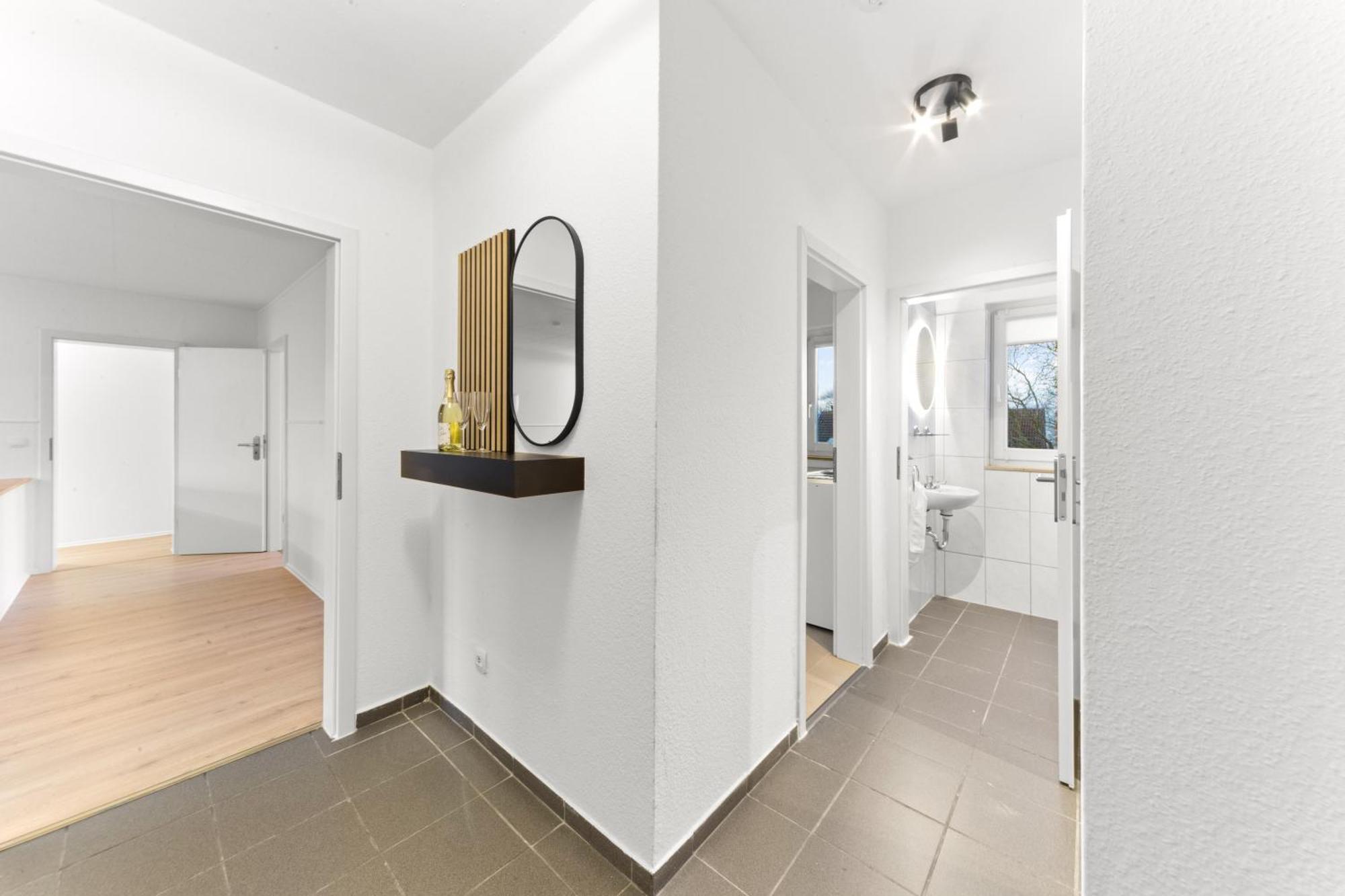 מולהיים אן דר רור Vinful: Premium-Apartment Mit Balkon Und Parkplatz מראה חיצוני תמונה